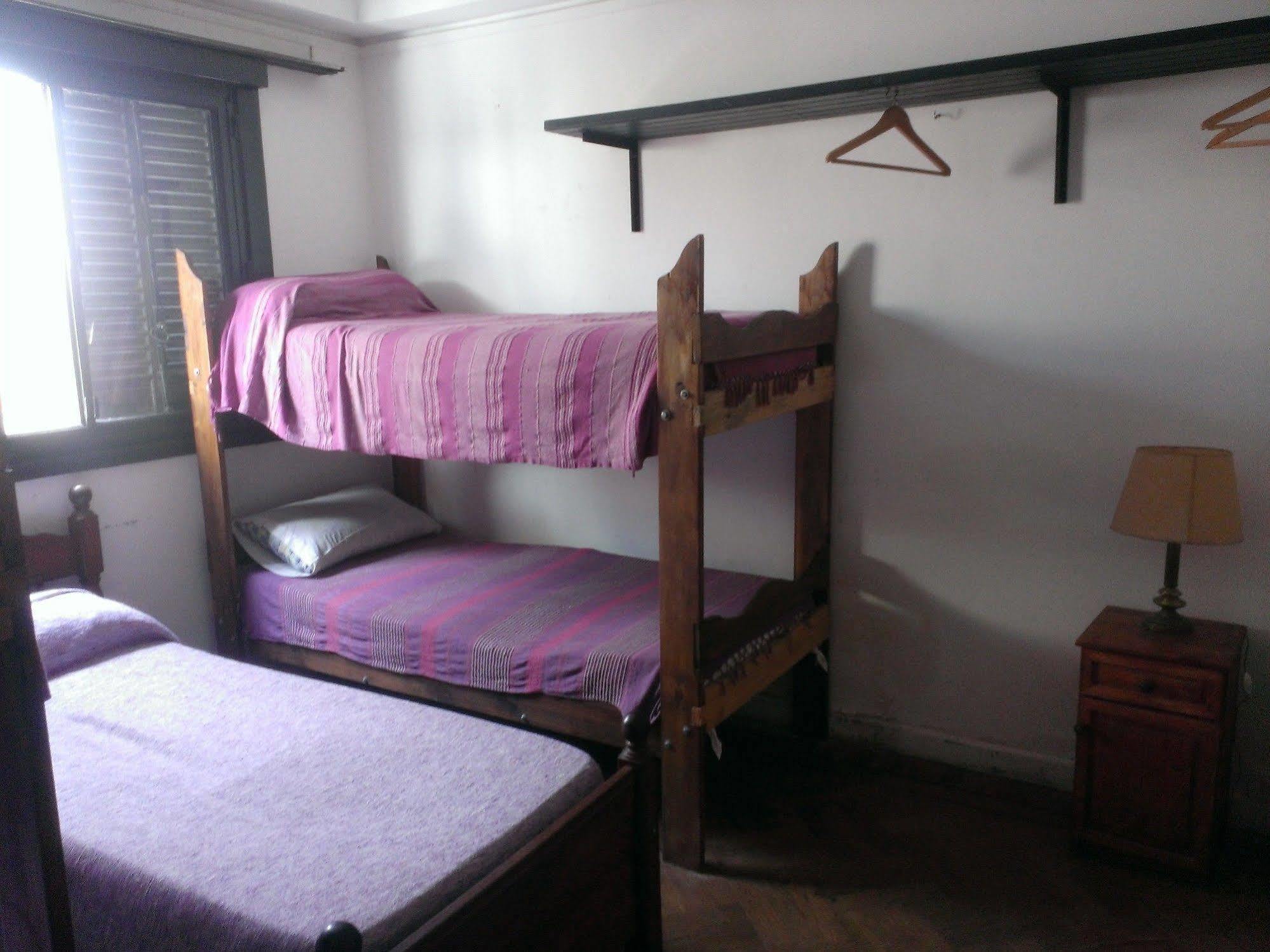 Quechua Guesthouse Hostel Rosario Funes Eksteriør billede
