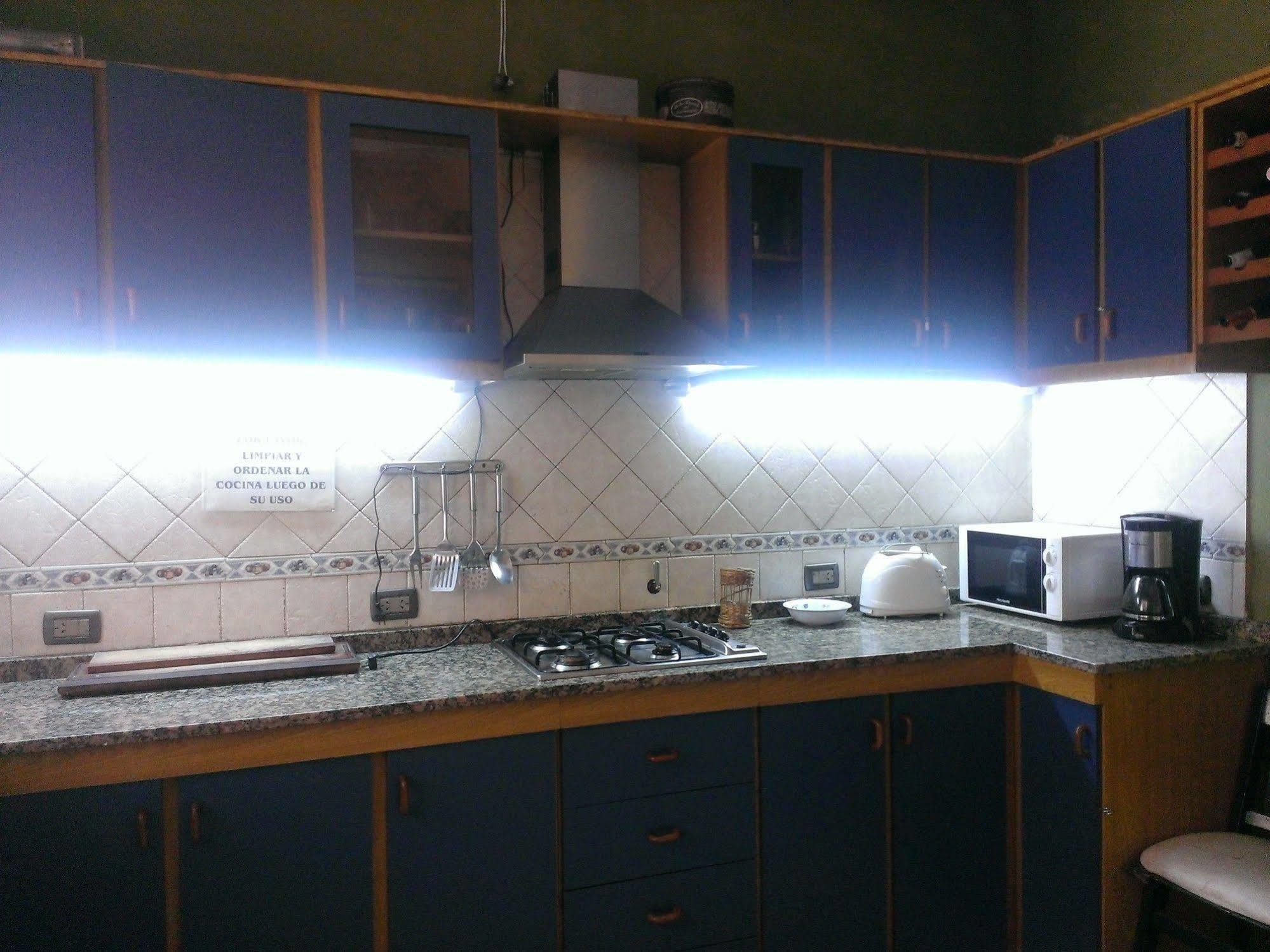 Quechua Guesthouse Hostel Rosario Funes Eksteriør billede